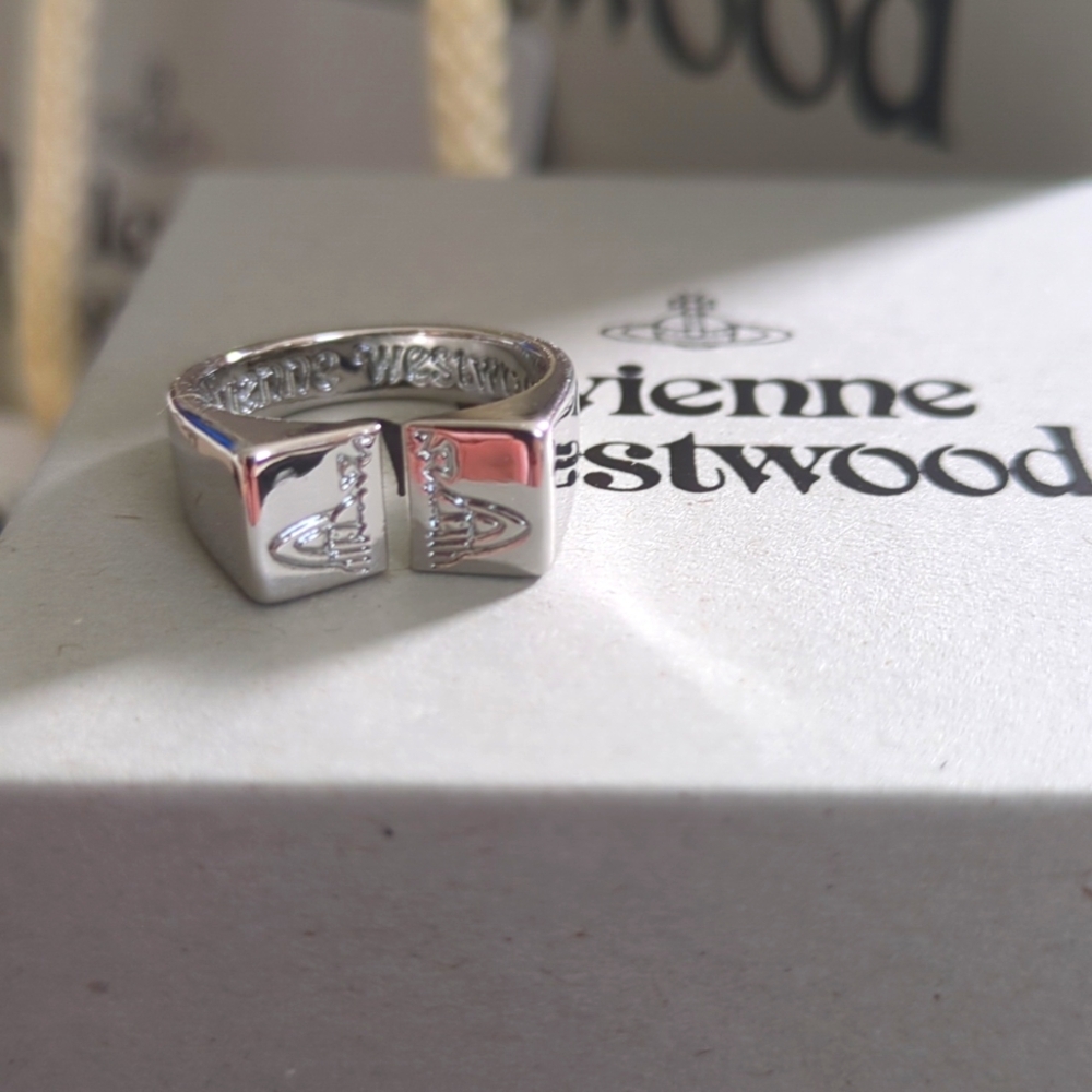 New - Vivienne Westwood Split Orb Ring
